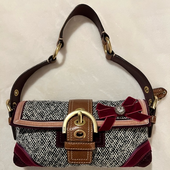 Coach Handbags - 💚 COACH Soho 8F01 Tweed Burgundy Suede/ leather coach 8F01 💚vintage